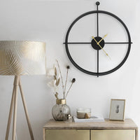 horloge murale design elegante metal noir | jardinna